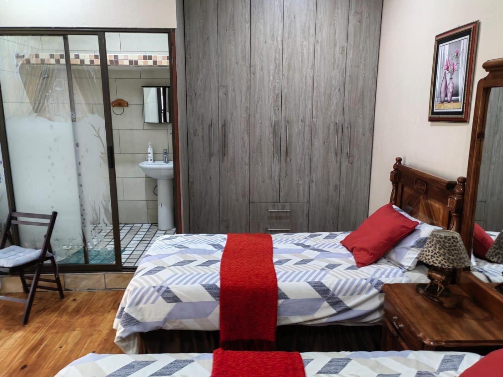 Sibahlenomhlambi Guesthouse Springs  Εξωτερικό φωτογραφία