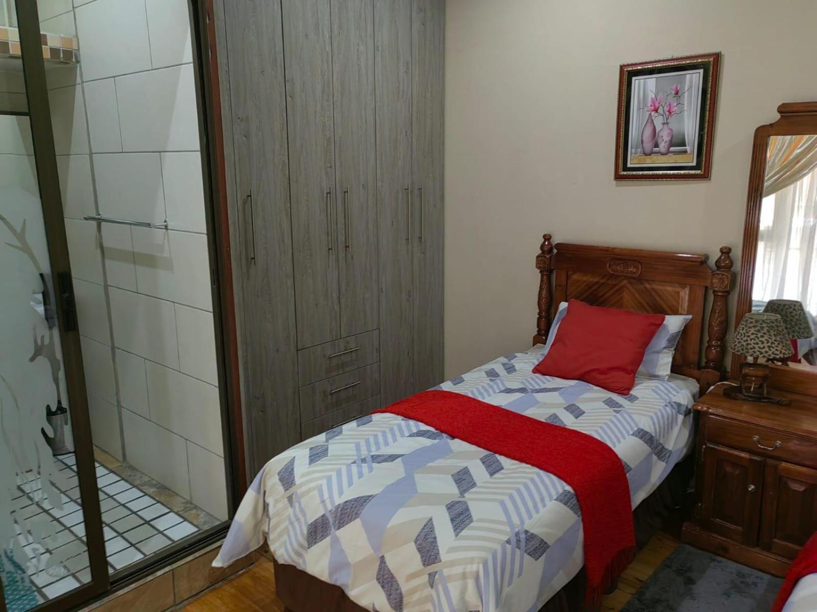 Sibahlenomhlambi Guesthouse Springs  Δωμάτιο φωτογραφία