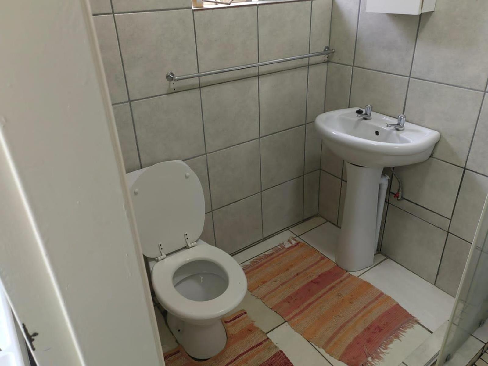 Sibahlenomhlambi Guesthouse Springs  Δωμάτιο φωτογραφία