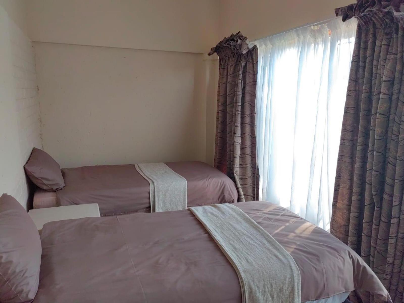 Sibahlenomhlambi Guesthouse Springs  Δωμάτιο φωτογραφία