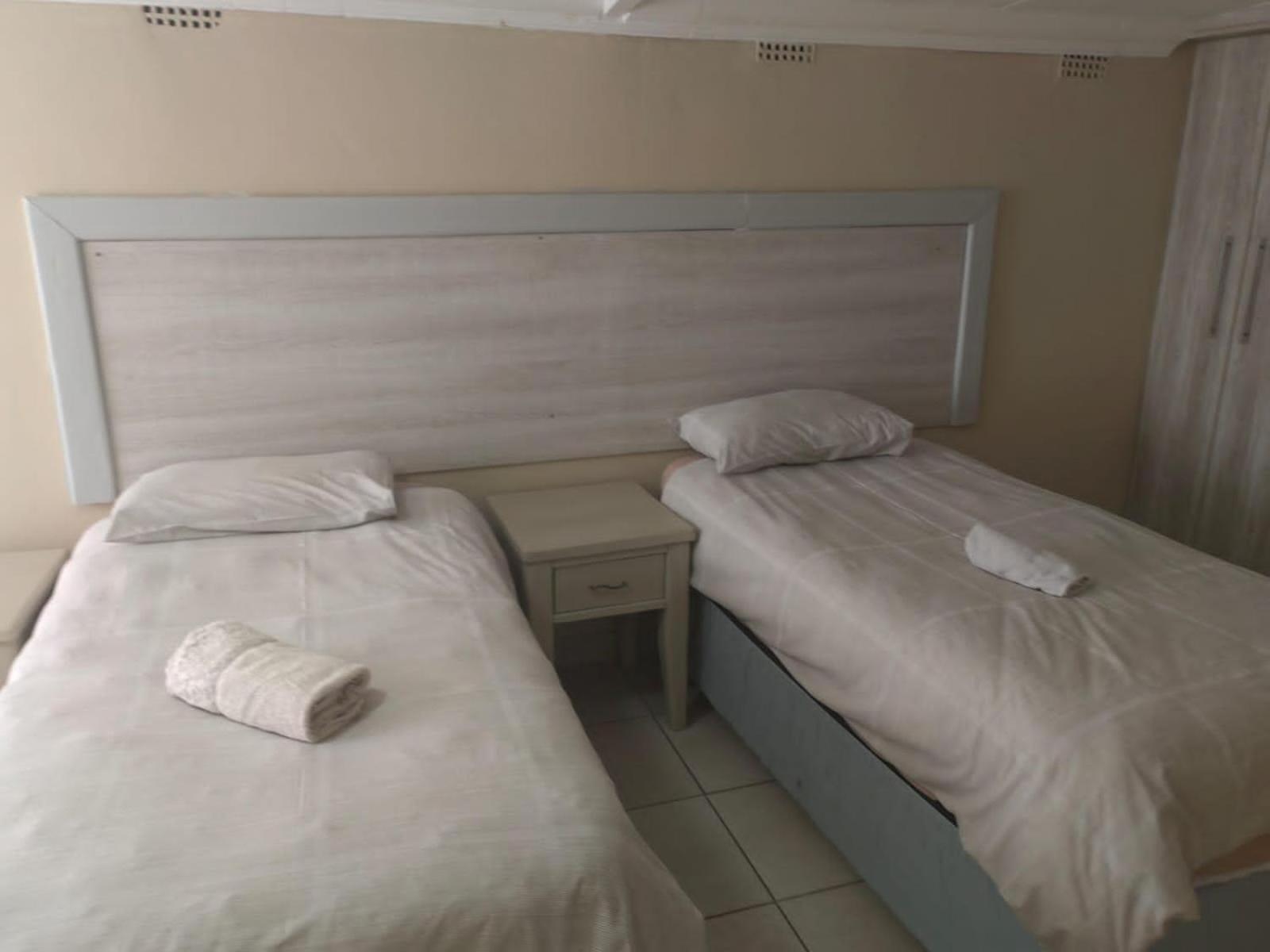 Sibahlenomhlambi Guesthouse Springs  Δωμάτιο φωτογραφία