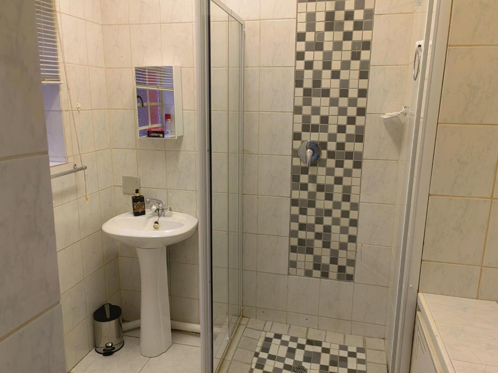 Sibahlenomhlambi Guesthouse Springs  Δωμάτιο φωτογραφία