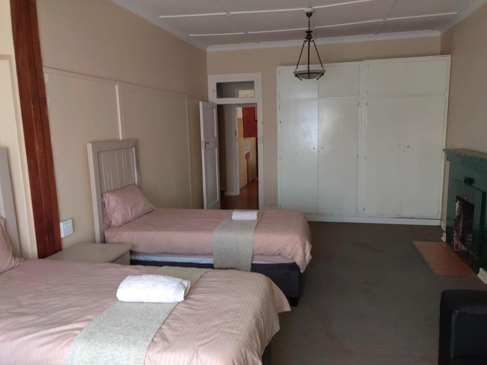 Sibahlenomhlambi Guesthouse Springs  Δωμάτιο φωτογραφία