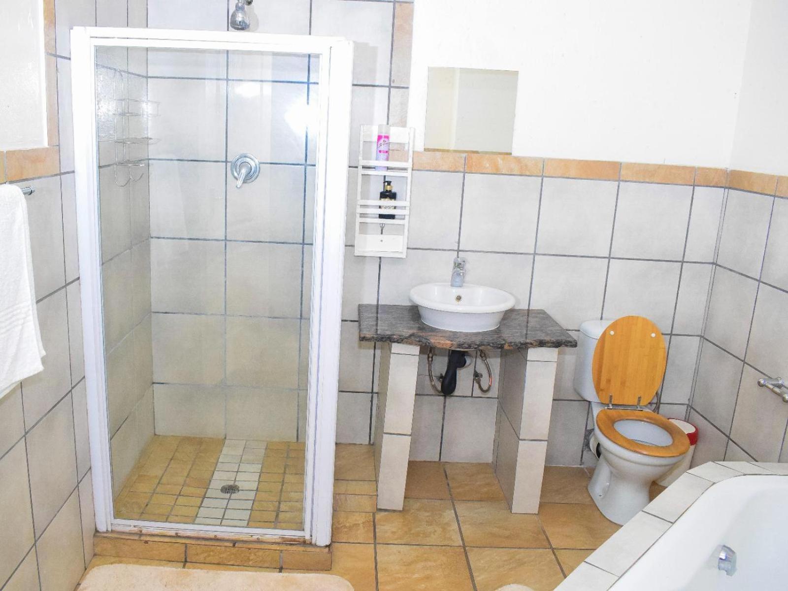 Sibahlenomhlambi Guesthouse Springs  Δωμάτιο φωτογραφία